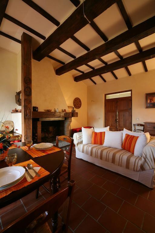 Agriturismo Caiburroni П'єтралунга Екстер'єр фото