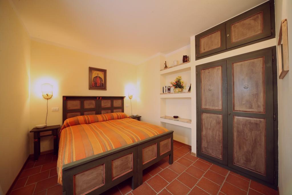 Agriturismo Caiburroni П'єтралунга Номер фото